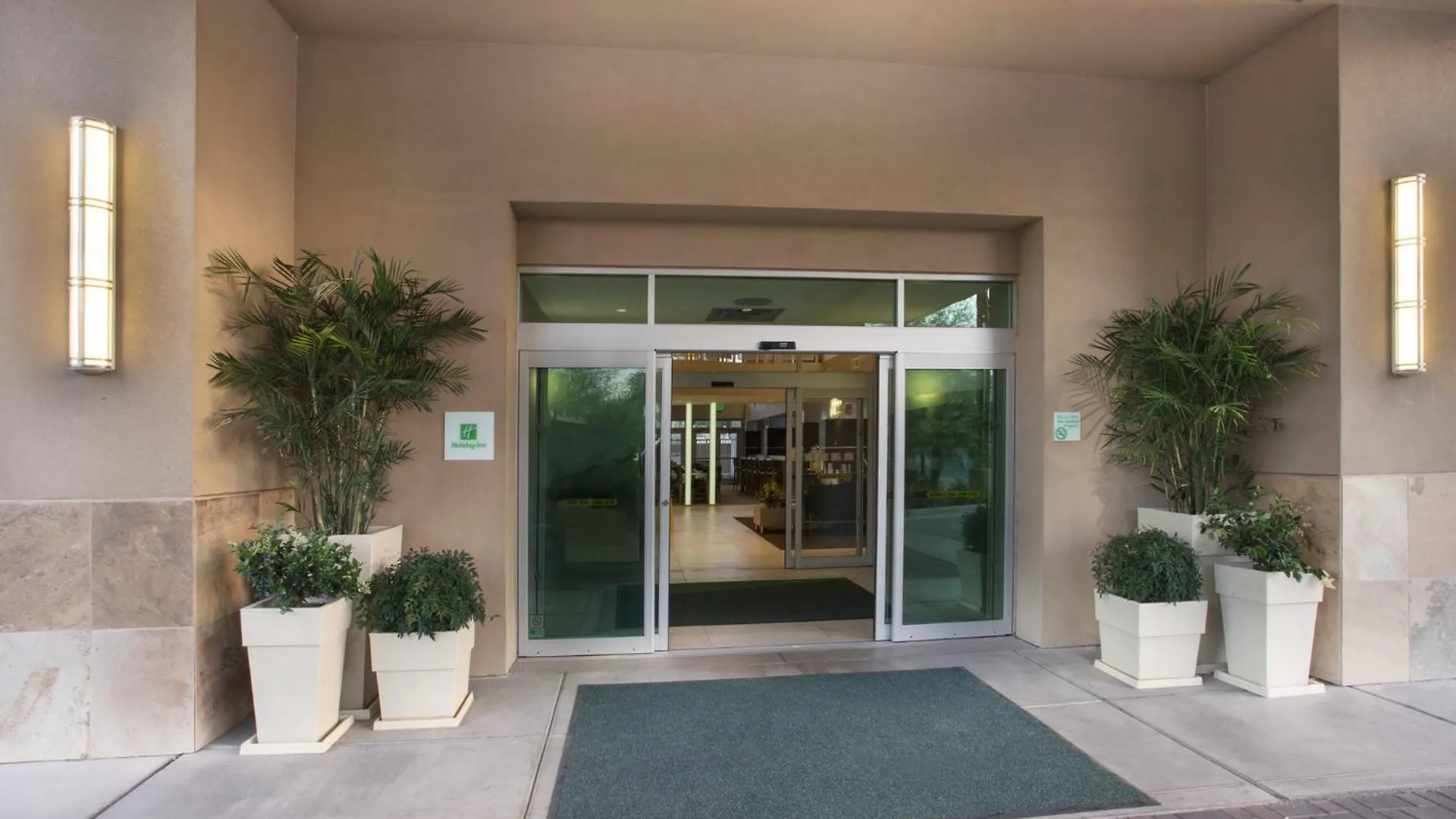 Holiday Inn Scottsdale North- Airpark By Ihg 3*,