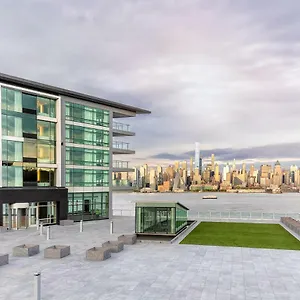 Envue, Autograph Collection 4* Weehawken